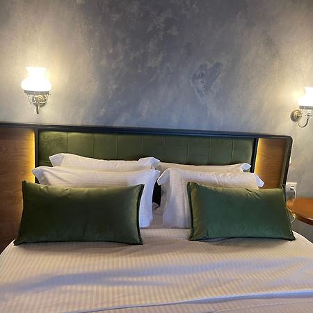 Hotel Petrino Palaios Panteleimonas Esterno foto